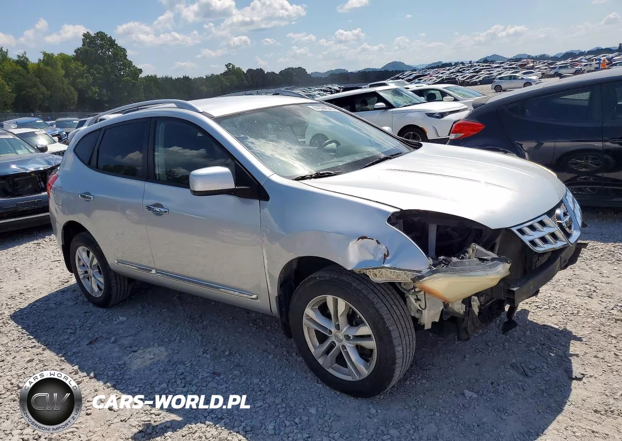 2013 Nissan Rogue S VIN:JN8AS5MV1DW141054 - 4