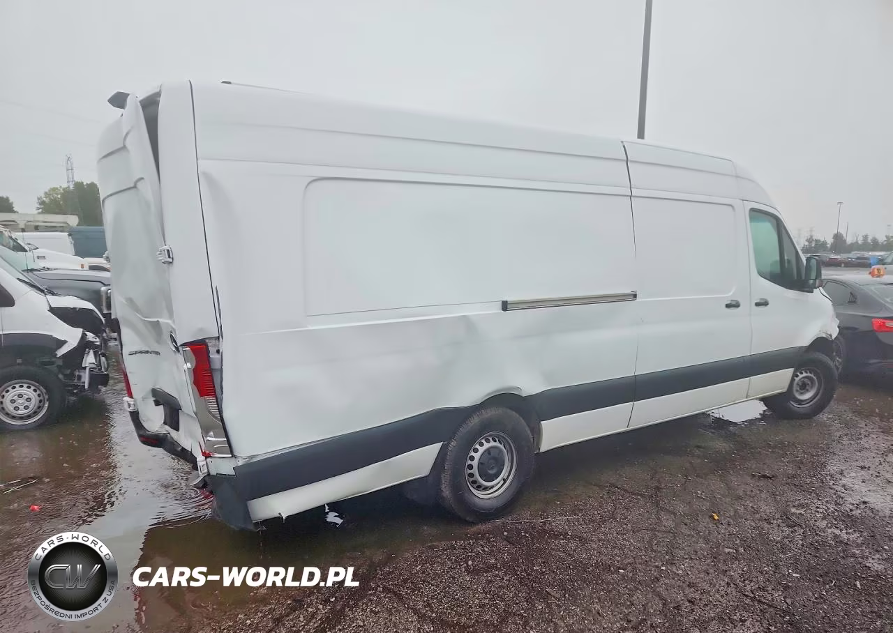 2024 Mercedes-Benz Sprinter 2500 Delivery Van VIN:W1Y4NDHY2RT161199 - 3