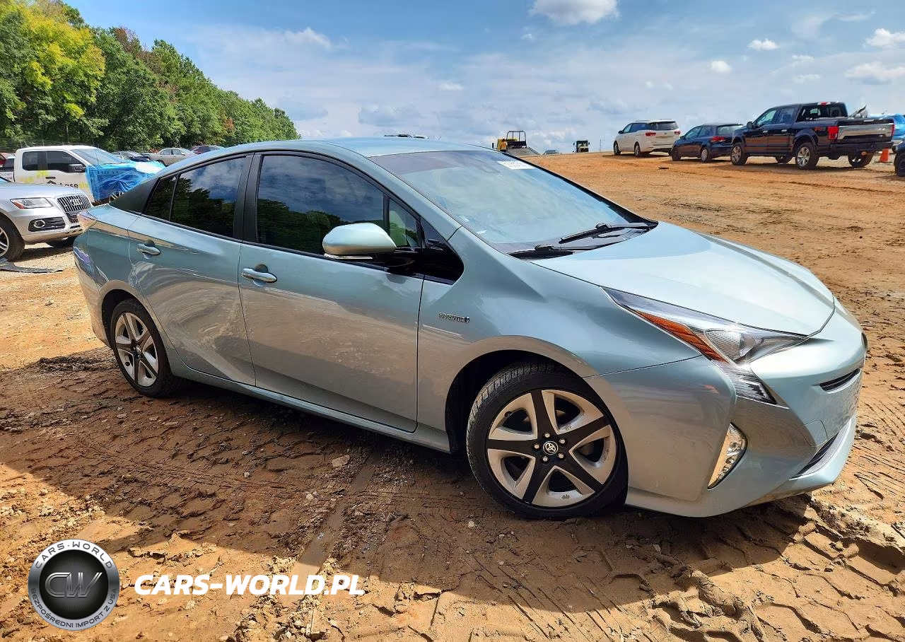 2016 Toyota Prius Four Touring VIN:JTDKARFU7G3521472 - 4