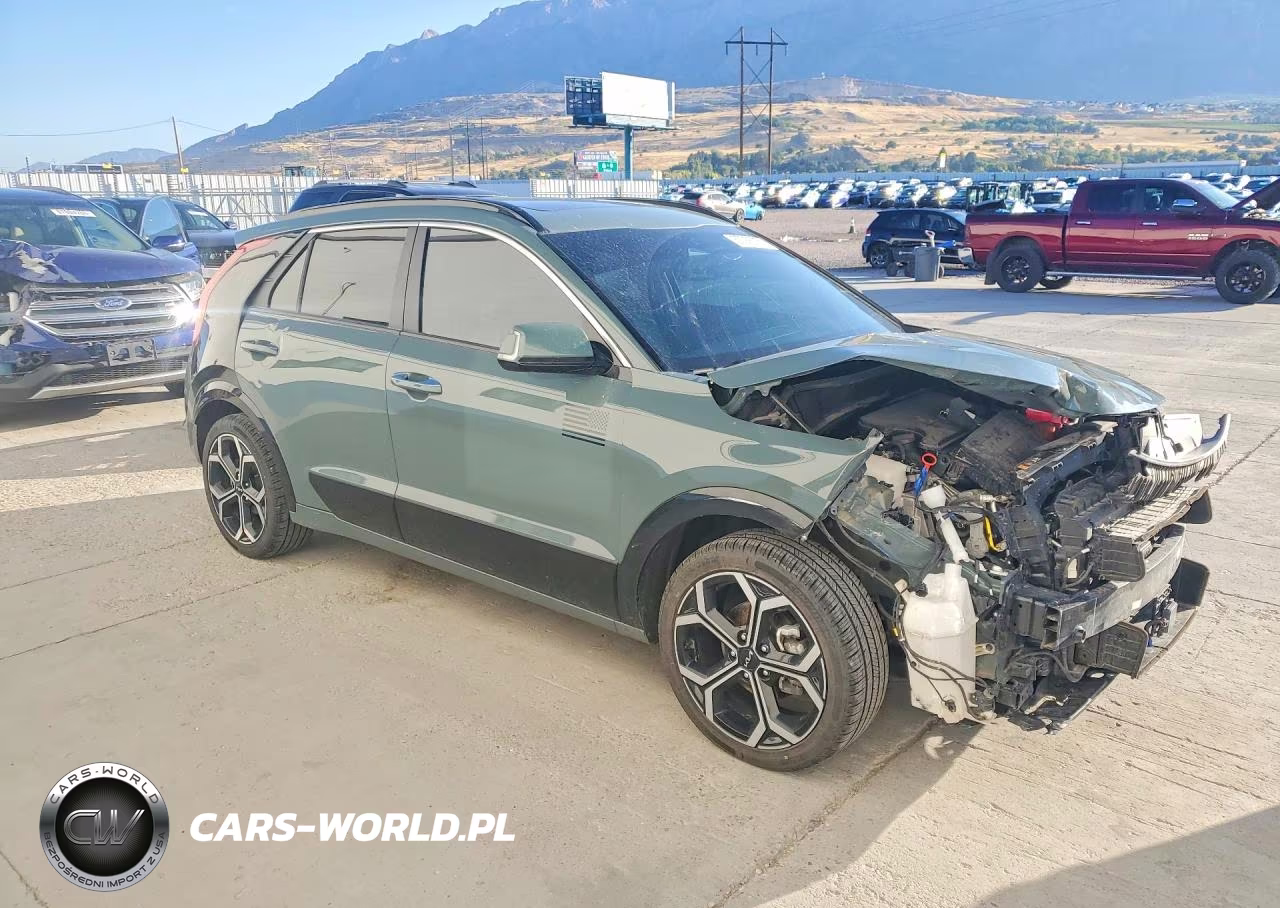 2023 Kia Niro Sx VIN:KNDCT3LE2P5110347 - 4