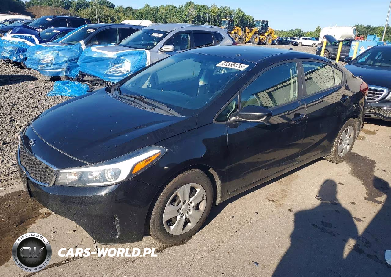 2018 Kia Forte Lx VIN:3KPFK4A75JE282460 - 1