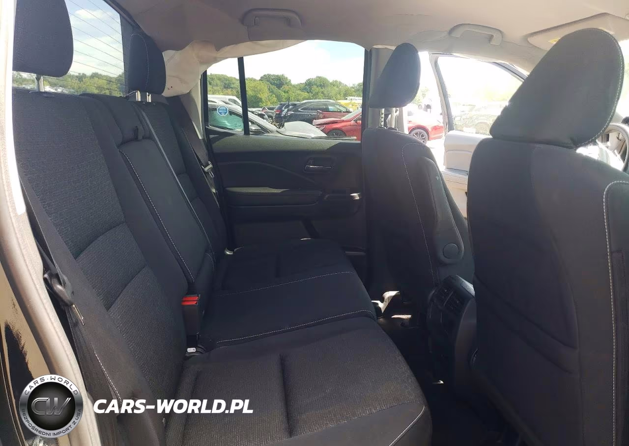 2023 Honda Ridgeline Sport VIN:5FPYK3F1XPB061227 - 10