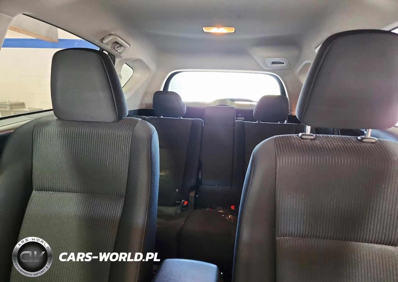 2018 Toyota Rav4 Le VIN:JTMBFREV1JJ219724 - 10