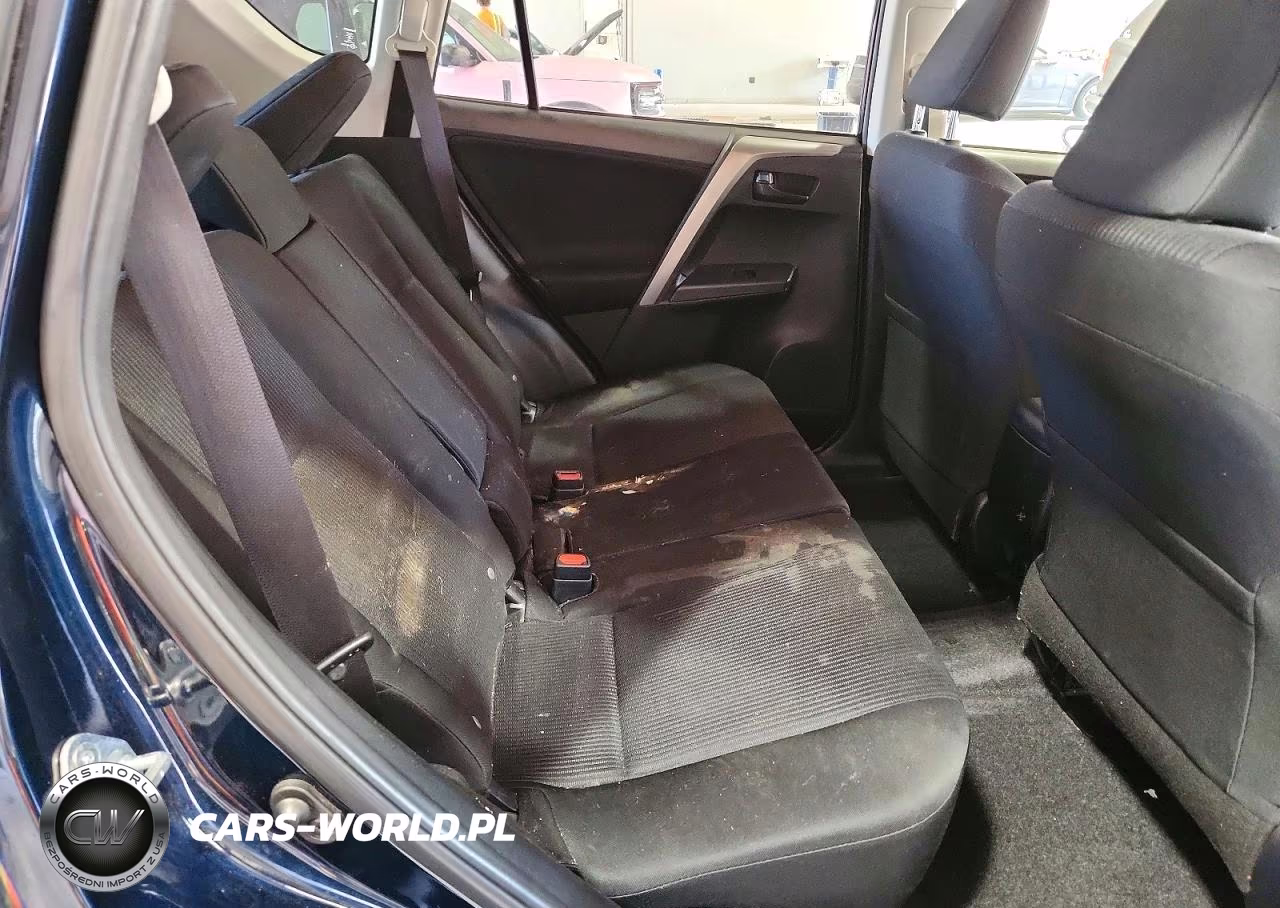 2018 Toyota Rav4 Le VIN:JTMBFREV1JJ219724 - 11