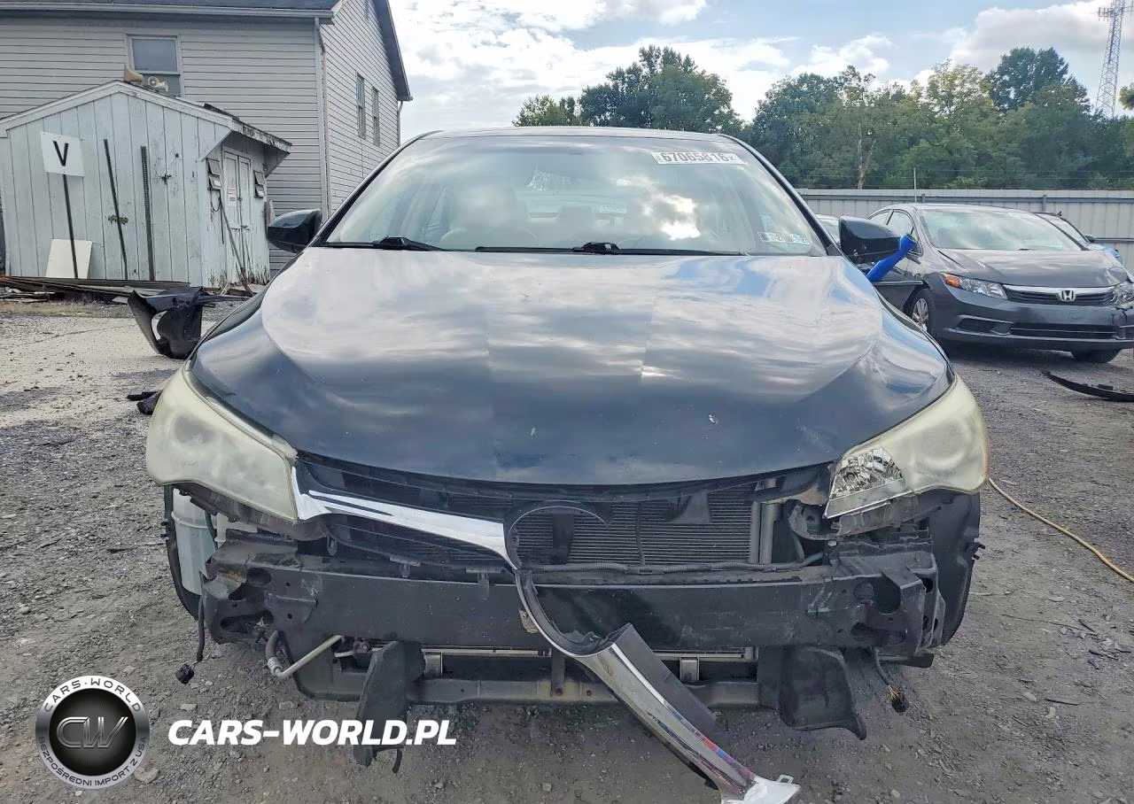 2016 Toyota Camry Xle VIN:4T4BF1FKXGR526159 - 5