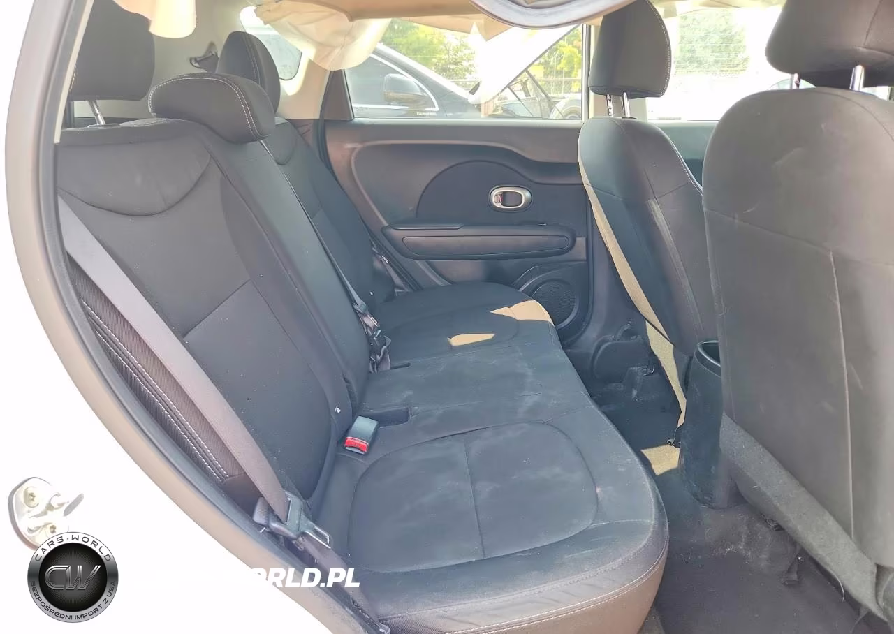 2018 Kia Soul Base VIN:KNDJN2A24J7562395 - 11