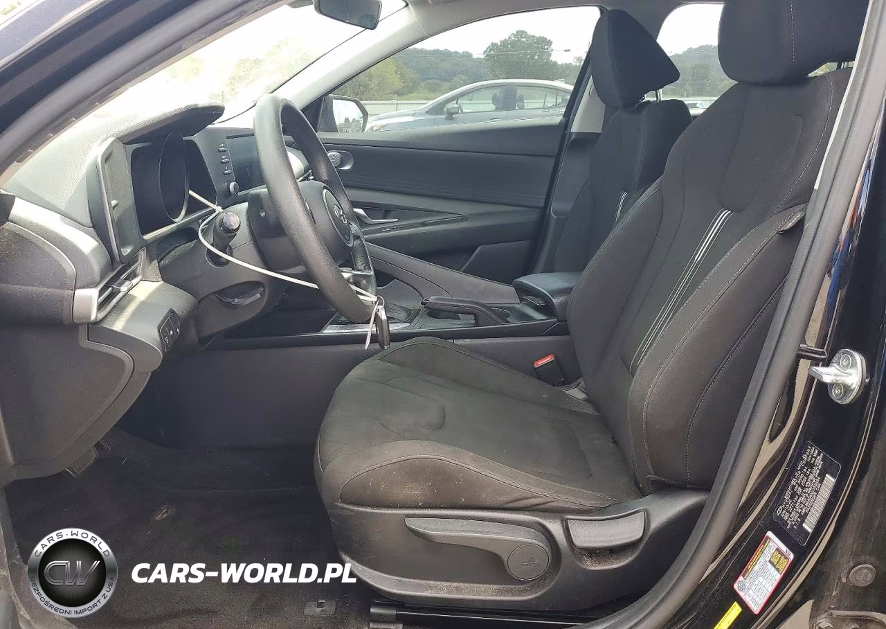 2022 Hyundai Elantra Sel VIN:KMHLM4AG4NU359464 - 7