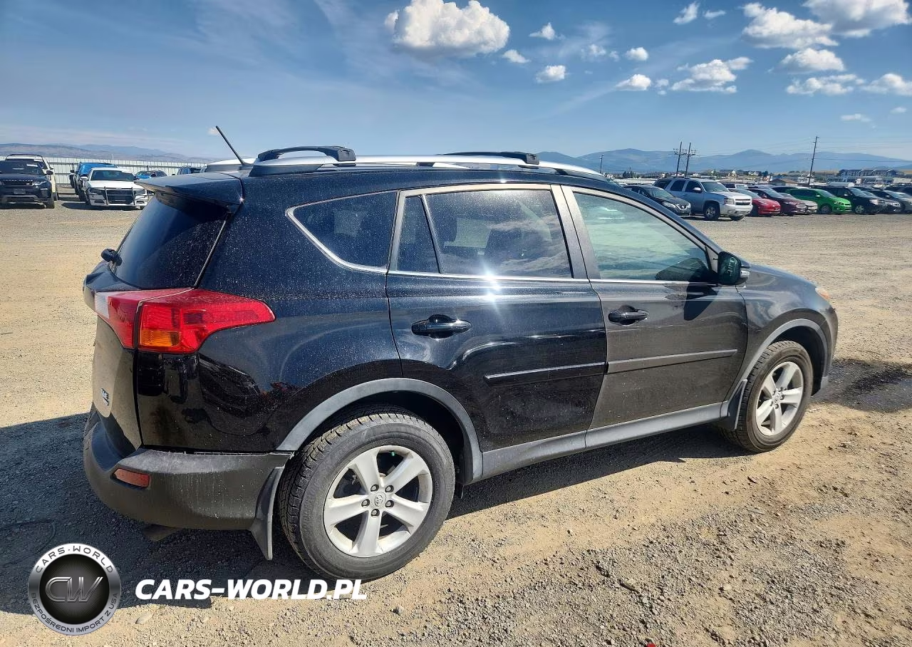 2013 Toyota Rav4 Xle VIN:2T3RFREVXDW042112 - 3