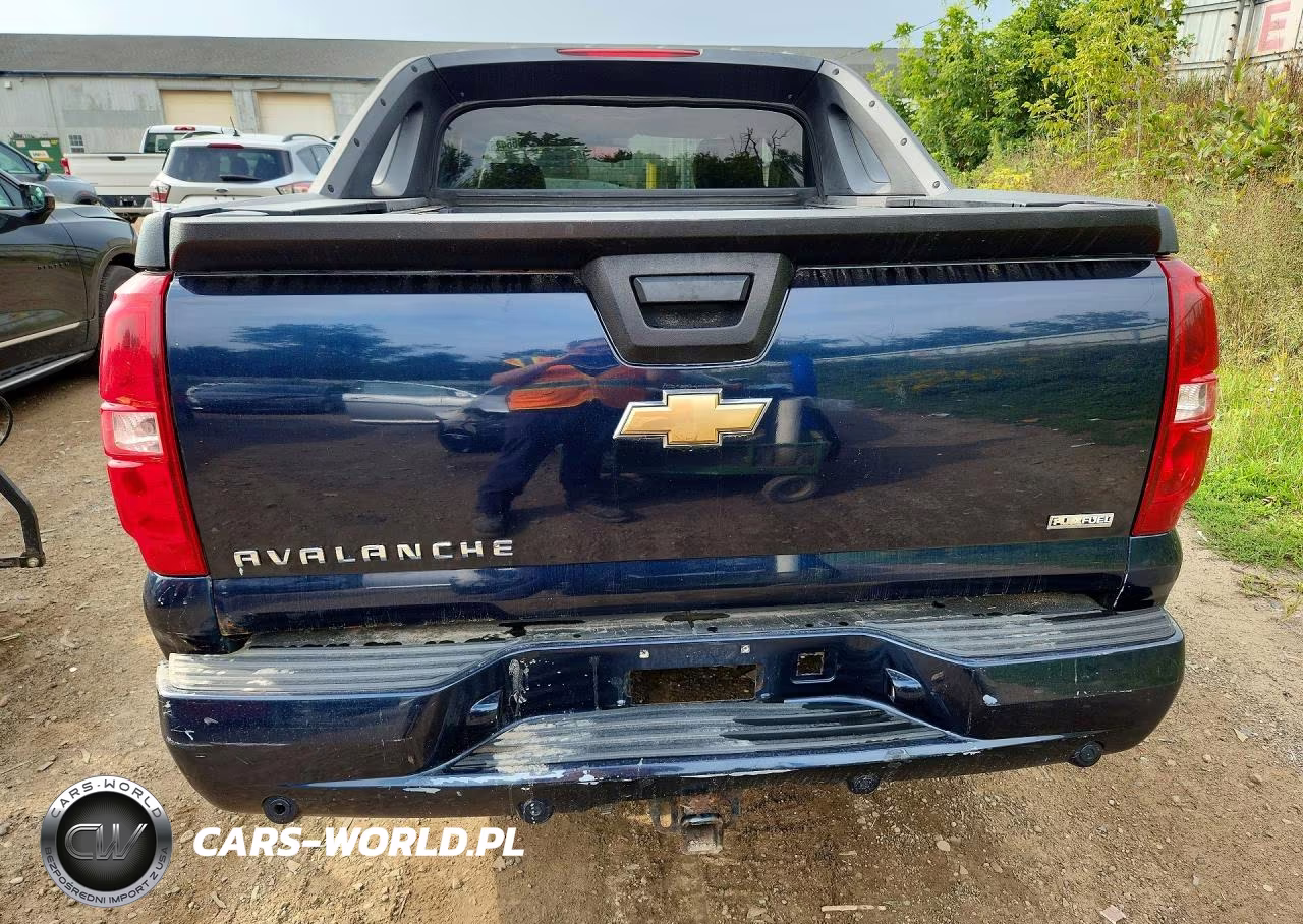 2007 Chevrolet Avalanche K1500 VIN:3GNFK12397G247807 - 6