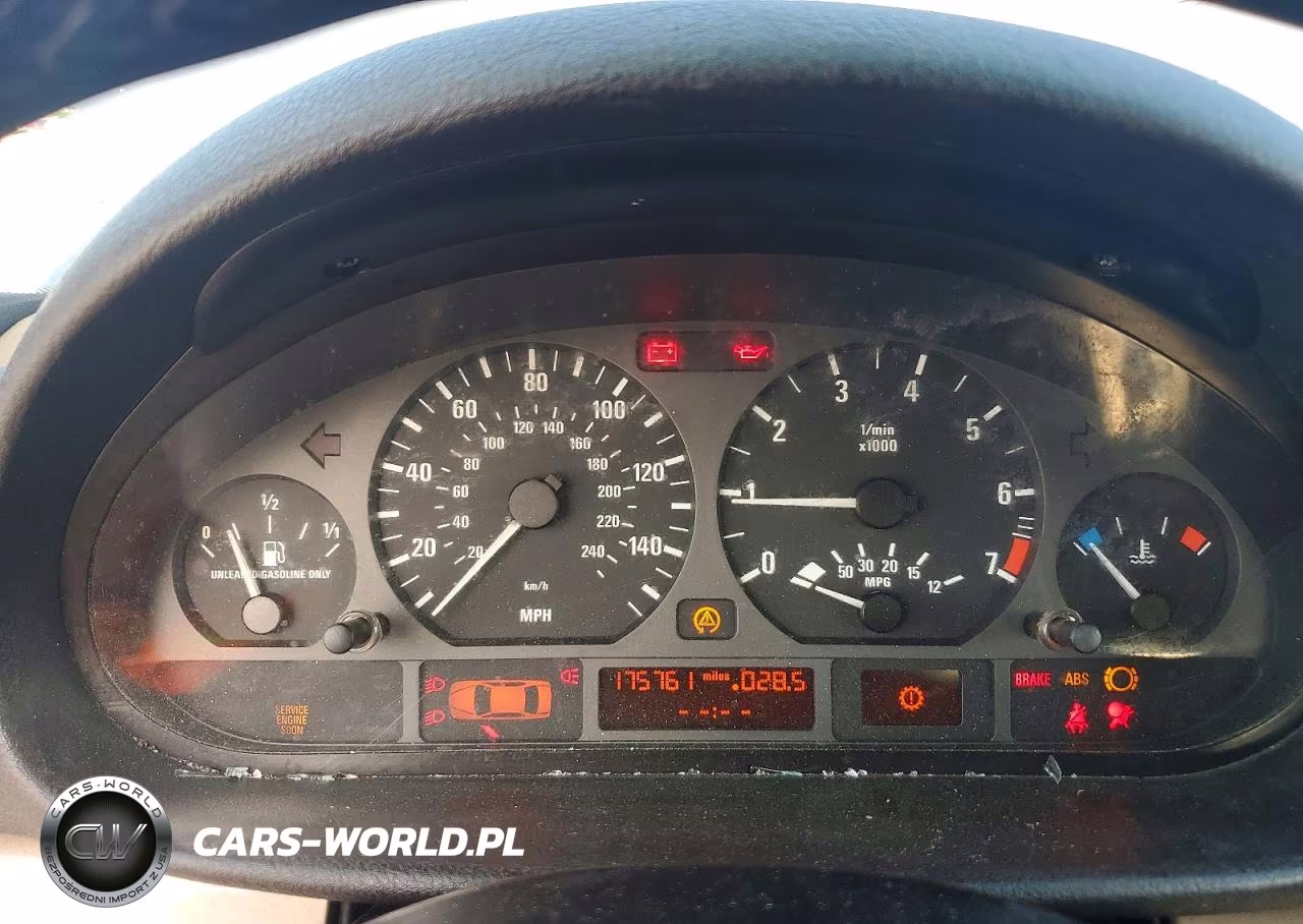 2000 BMW 323 Ci VIN:WBABR334XYEG02076 - 9