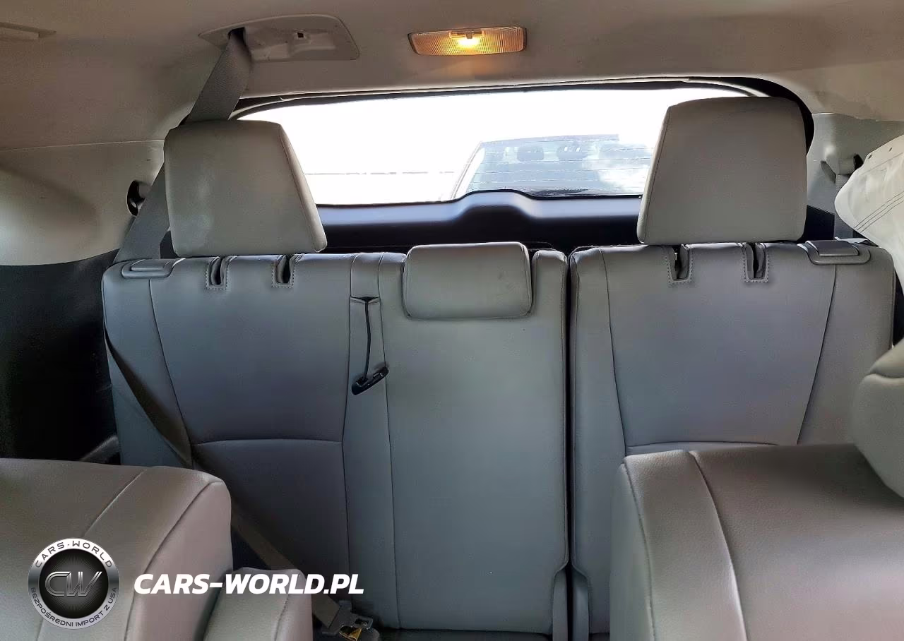2020 Toyota Highlander Xle VIN:5TDGZRBH3LS000524 - 10