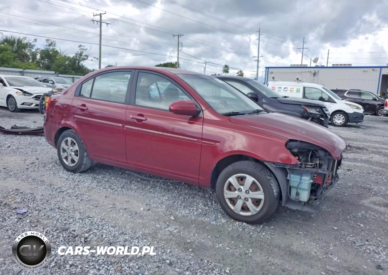 2008 Hyundai Accent Gls VIN:KMHCN46C28U275957 - 4