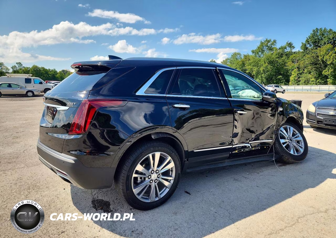 2025 Cadillac Xt5 Premium Luxury VIN:1GYKNDR45SZ134826 - 3