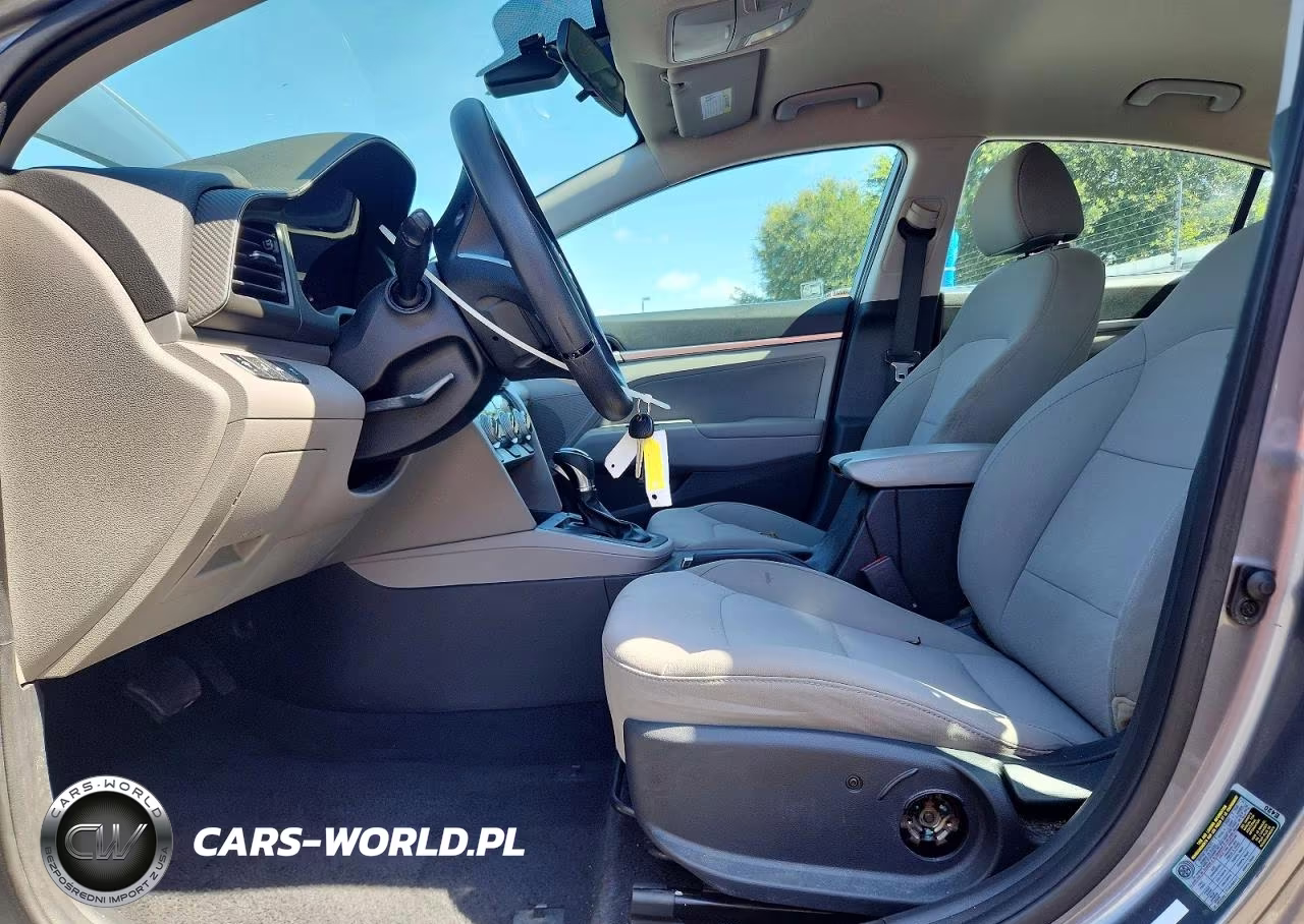 2019 Hyundai Elantra Sel VIN:5NPD84LF7KH466287 - 7