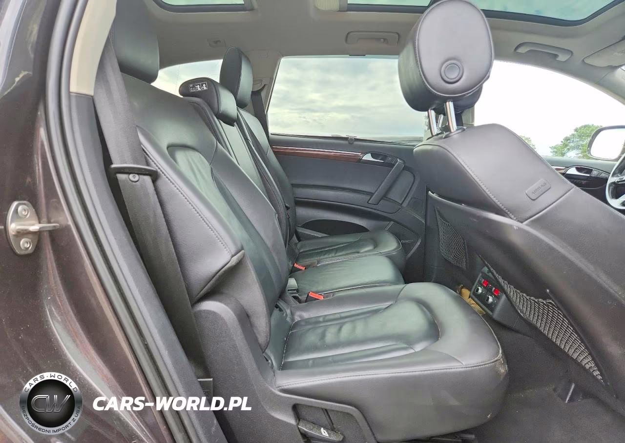 2015 Audi Q7 Premium Plus VIN:WA1LGAFE3FD012608 - 11