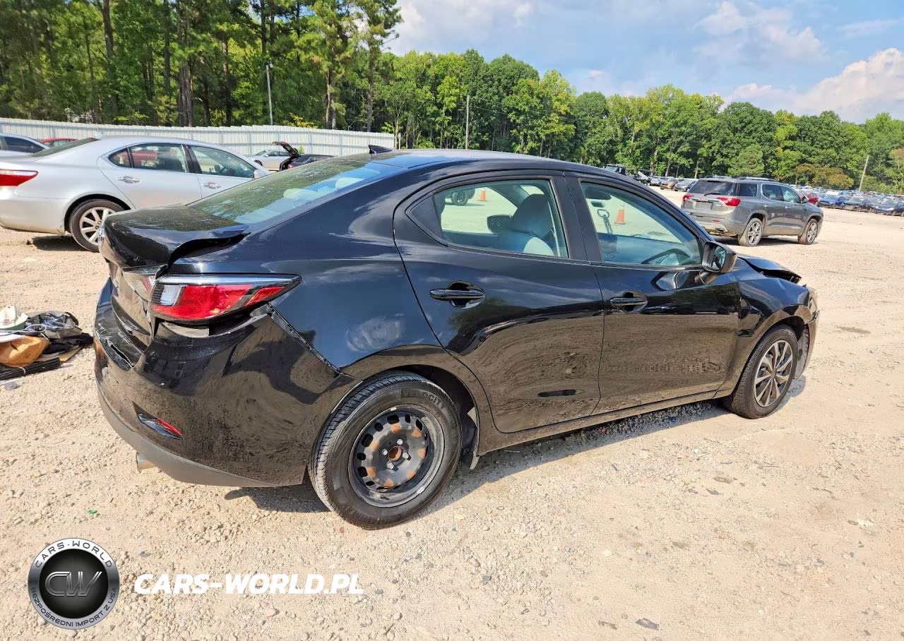 2019 Toyota Yaris L VIN:3MYDLBYV1KY528659 - 3
