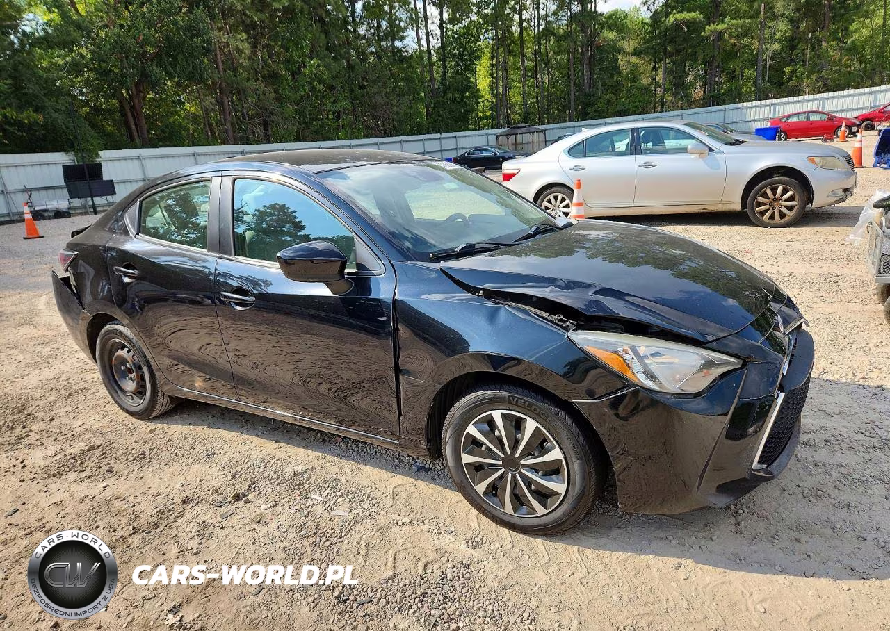 2019 Toyota Yaris L VIN:3MYDLBYV1KY528659 - 4