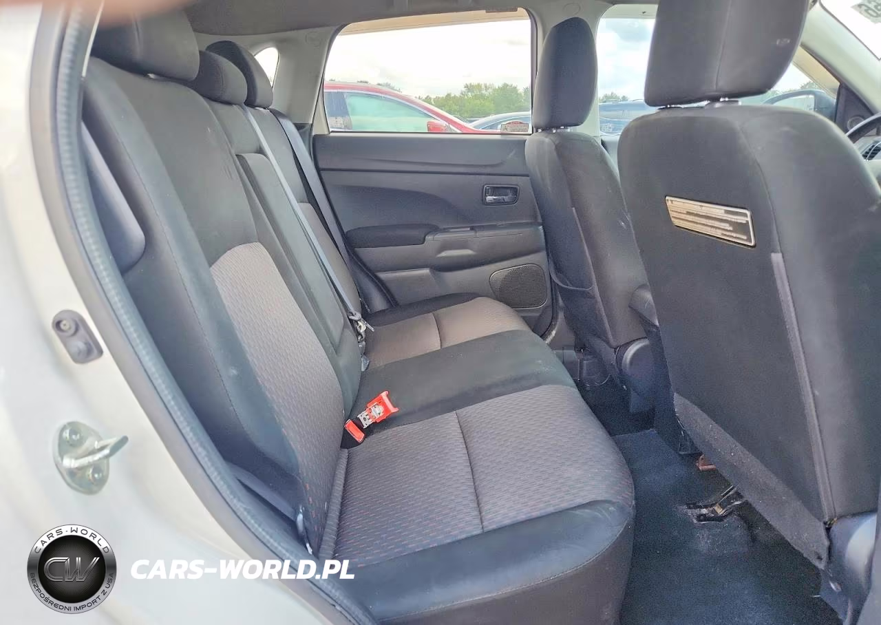 2017 Mitsubishi Outlander Sport Es VIN:JA4AP3AU6HZ052608 - 11