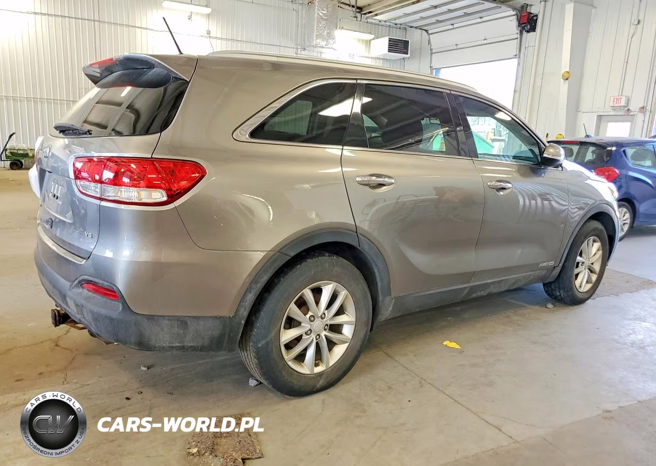 2016 Kia Sorento Lx V6 VIN:5XYPGDA54GG139550 - 3