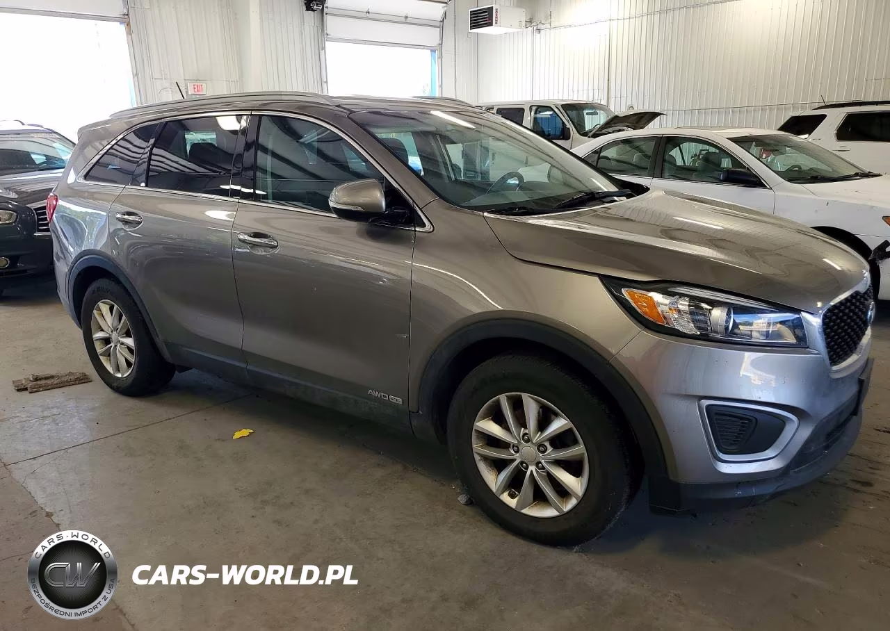 2016 Kia Sorento Lx V6 VIN:5XYPGDA54GG139550 - 4