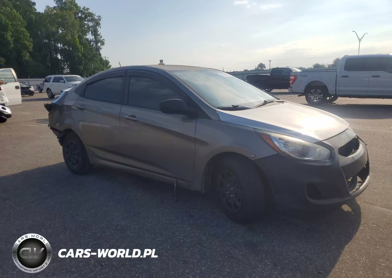 2014 Hyundai Accent Gls VIN:KMHCT4AE7EU635024 - 4