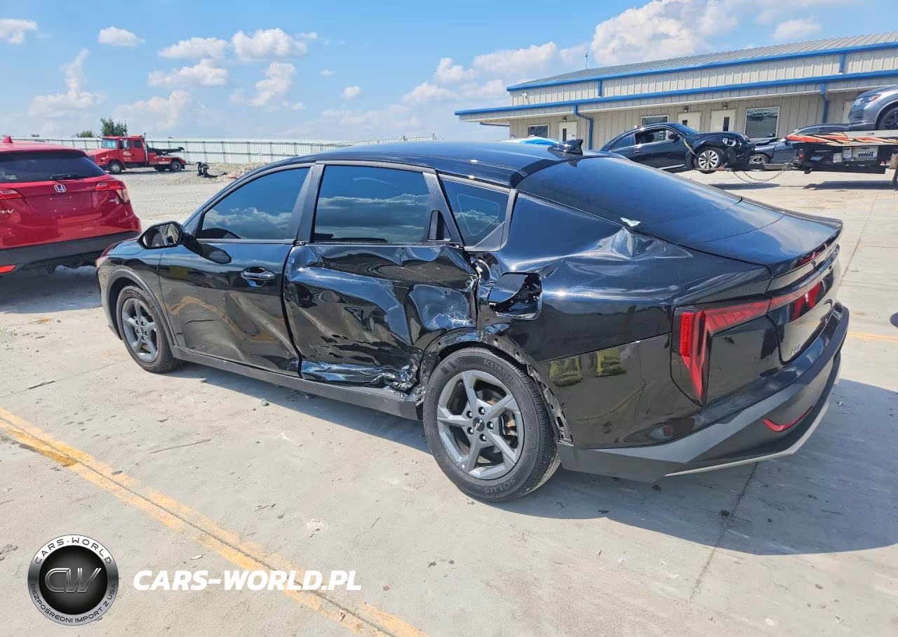 2025 Kia K4 Lxs VIN:3KPFT4DE6SE117378 - 2
