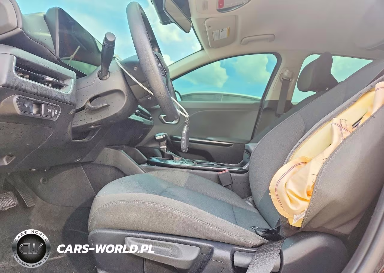 2025 Kia K4 Lxs VIN:3KPFT4DE6SE117378 - 7