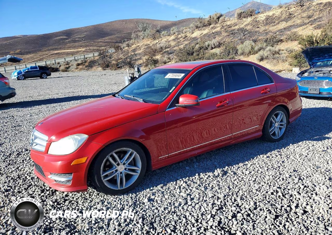 2013 Mercedes-Benz C 250 – zdjęcie 1 z 12