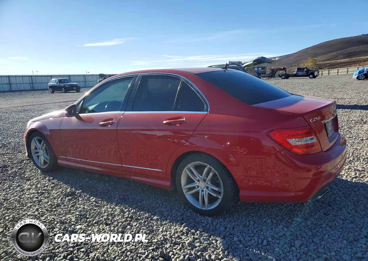2013 Mercedes-Benz C 250 VIN:WDDGF4HB3DR274259 - 2