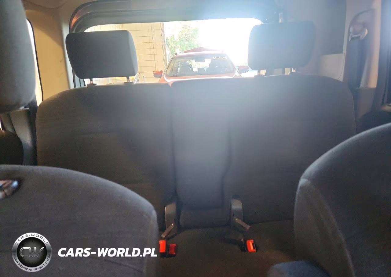 2011 Nissan Cube 1.8 VIN:JN8AZ2KR0BT200044 - 10