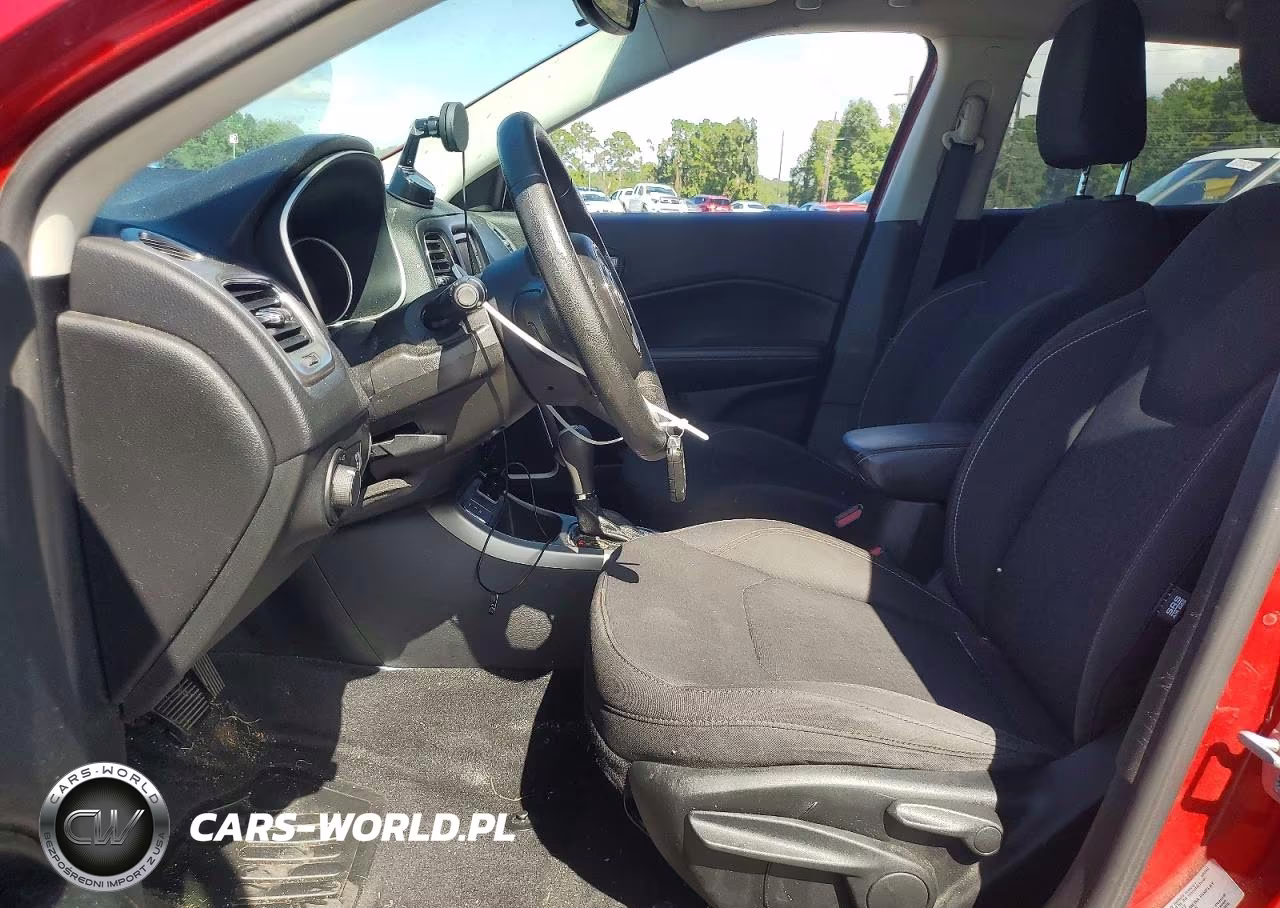 2018 Jeep Compass Sport VIN:3C4NJCAB7JT122539 - 7