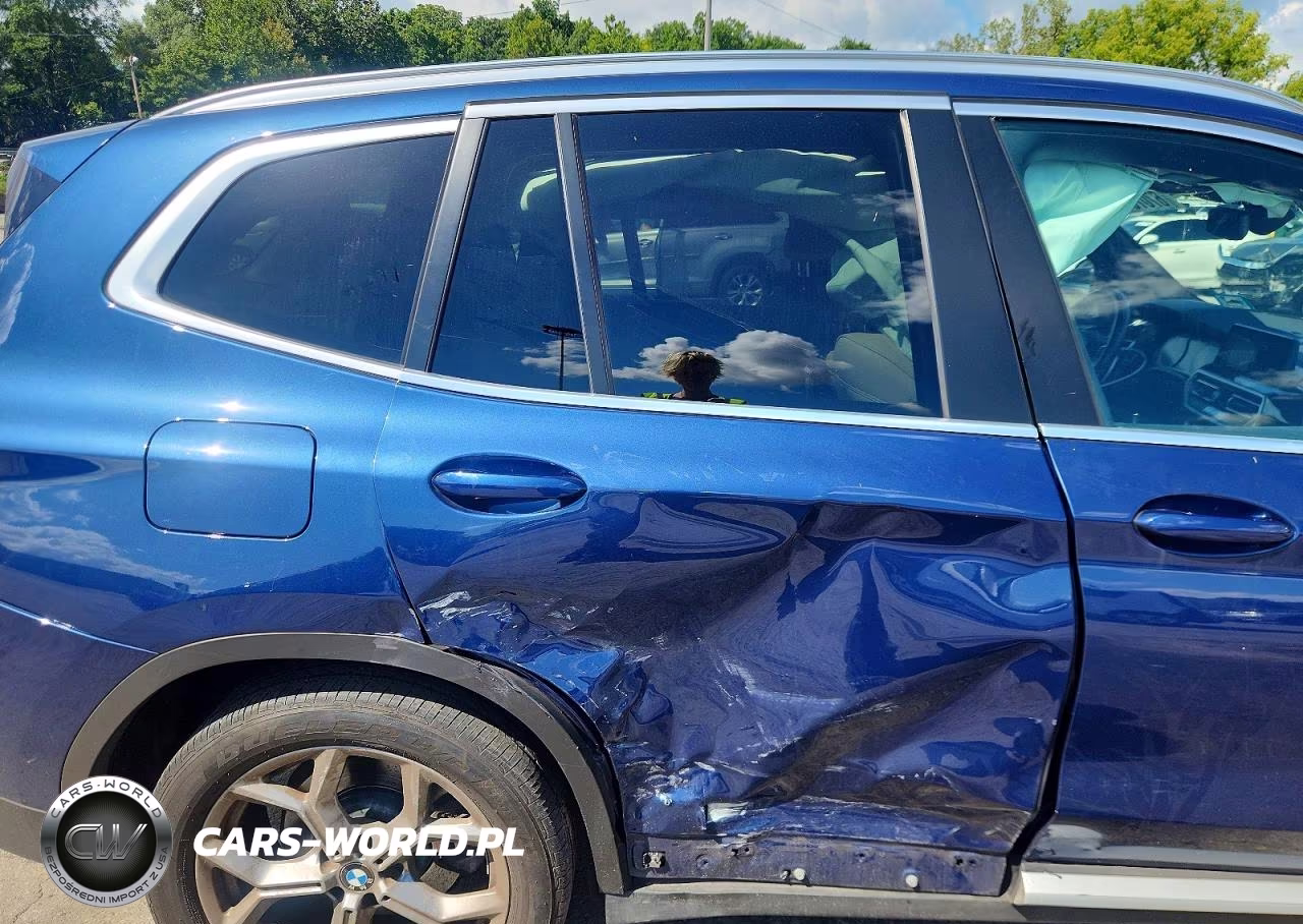 2022 BMW X3 xDrive30I VIN:5UX53DP00N9J49827 - 11