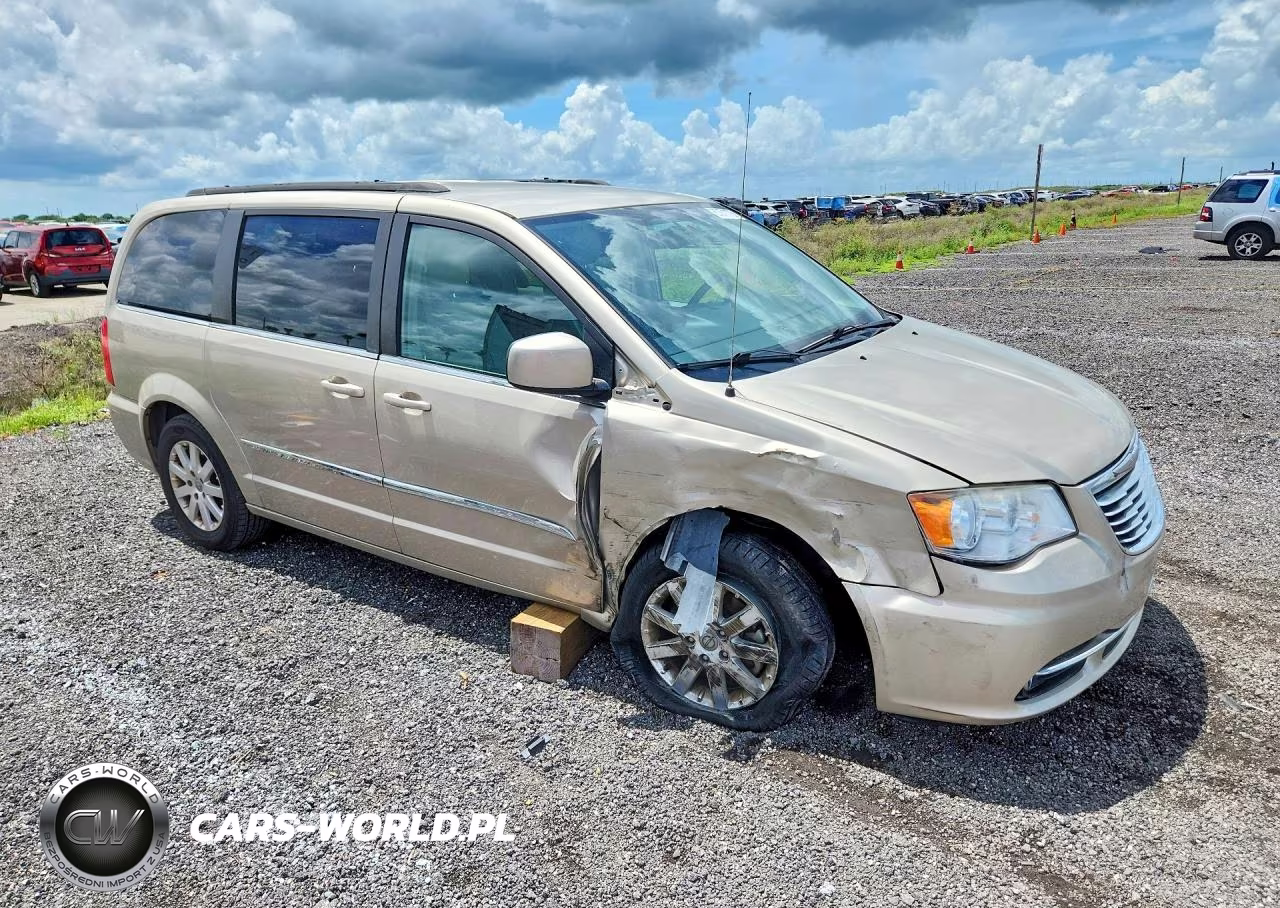 2013 Chrysler Town & Country Touring VIN:2C4RC1BG8DR620265 - 4