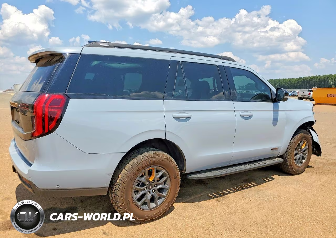 2025 Ford Expedition Tremor VIN:1FMJU1RG3SEA04639 - 3