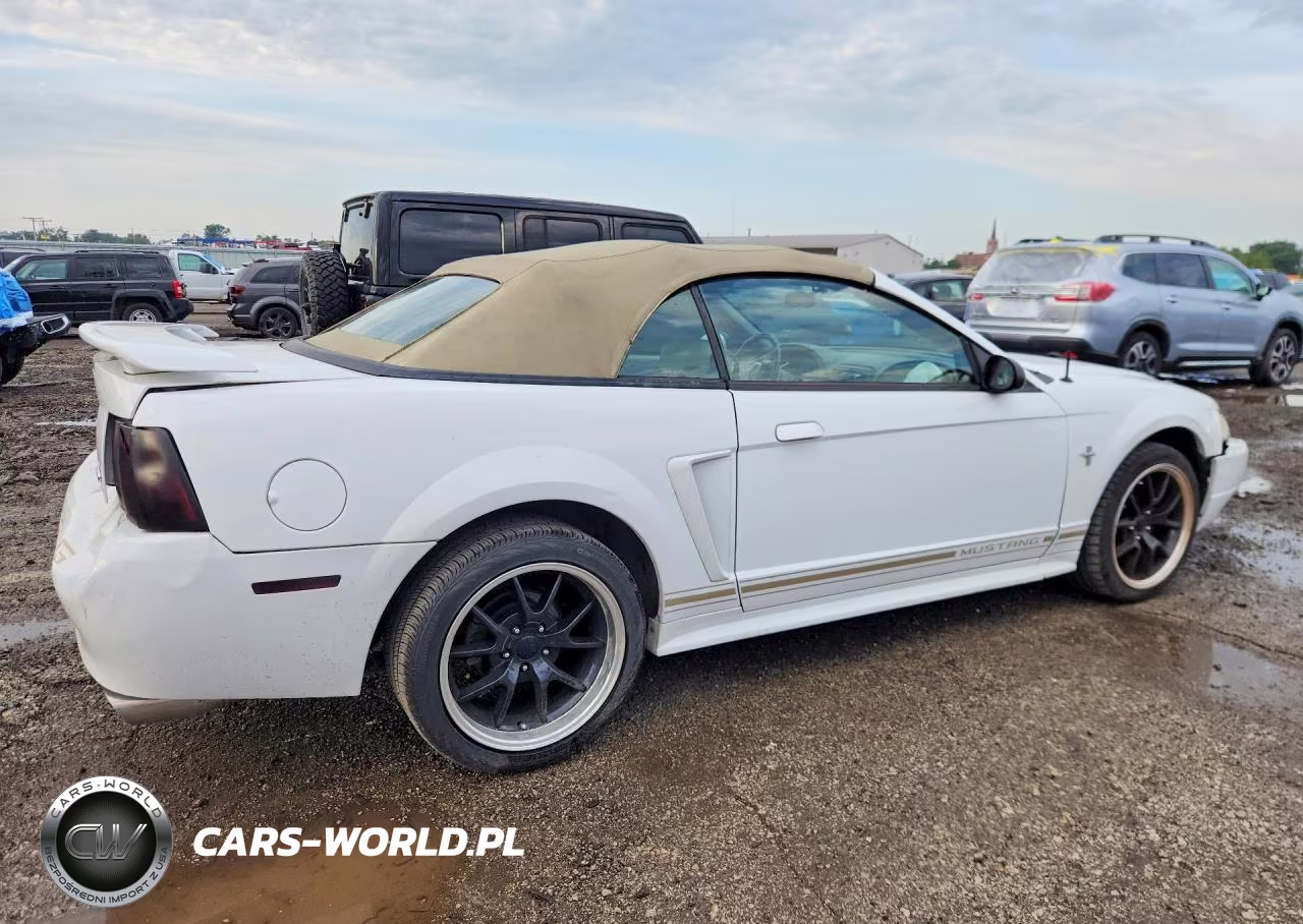 2001 Ford Mustang VIN:1FAFP444X1F214668 - 3