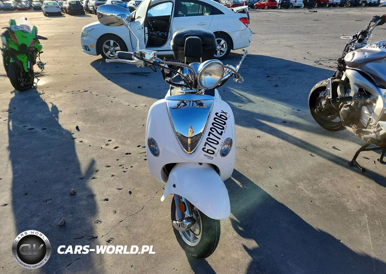 2024 Zhng Mopeds VIN:L5YACBPJ5R1107924 - 2