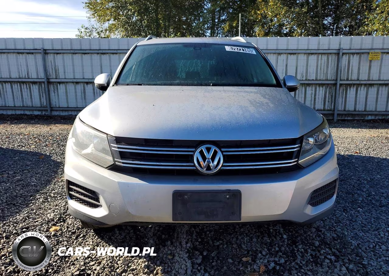 2017 Volkswagen Tiguan Wolfsburg VIN:WVGRV7AX4HW501216 - 5
