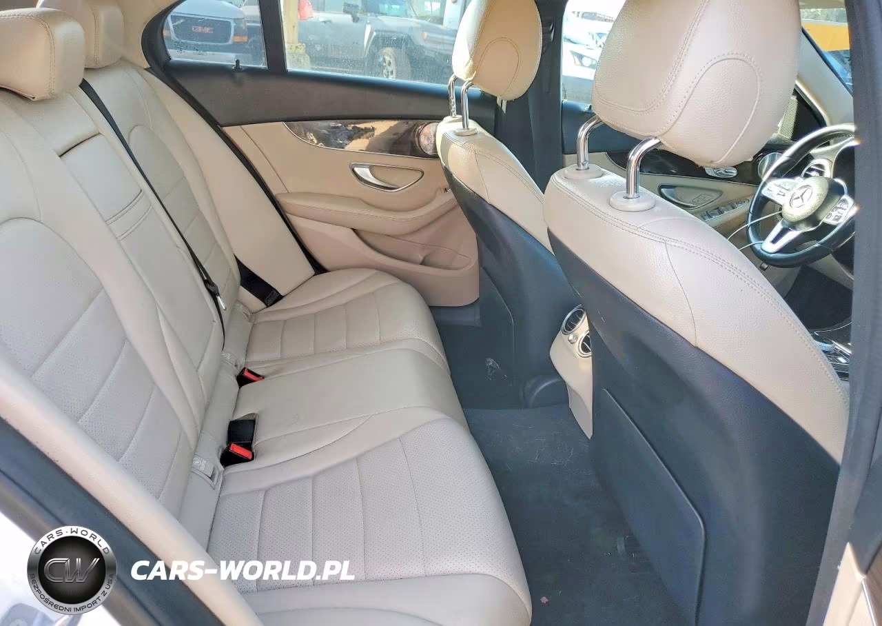 2019 Mercedes-Benz C 300 4Matic VIN:55SWF8EB6KU305023 - 10