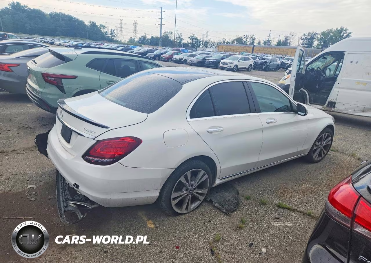 2019 Mercedes-Benz C 300 4Matic VIN:55SWF8EB6KU305023 - 3