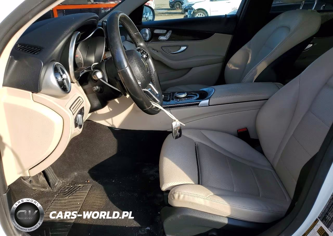2019 Mercedes-Benz C 300 4Matic VIN:55SWF8EB6KU305023 - 7