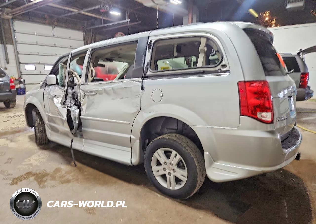 2011 Dodge Grand Caravan Crew VIN:2D4RN5DG8BR629241 - 2