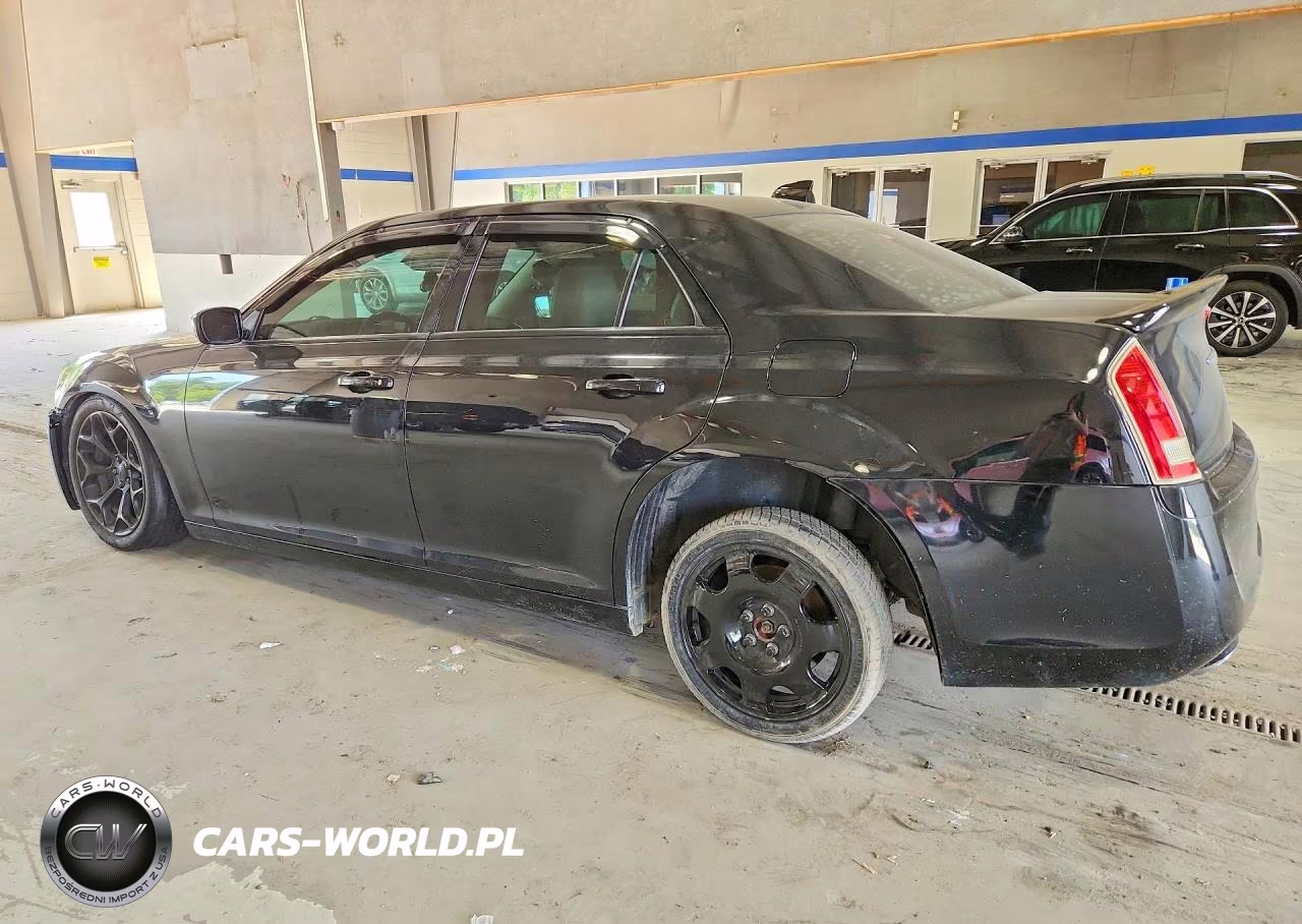 2017 Chrysler 300 Limited VIN:2C3CCAAG8HH668338 - 2