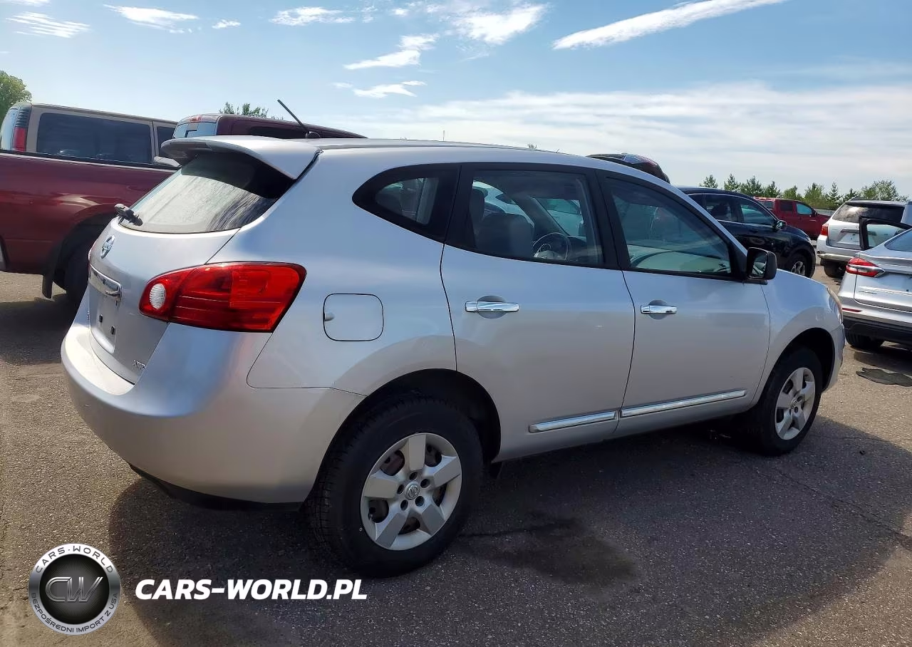 2013 Nissan Rogue S VIN:JN8AS5MV1DW612975 - 3