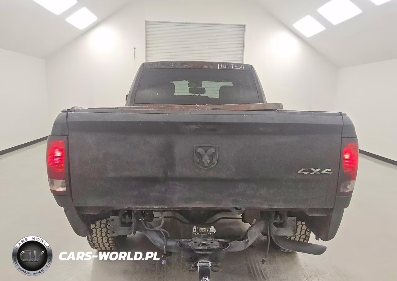 2019 Ram 1500 Classic Tradesman VIN:1C6RR6FG0KS604280 - 6
