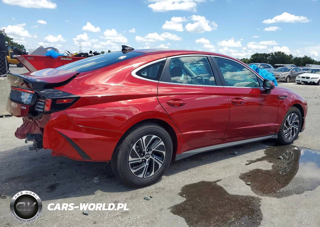 2026 Hyundai Sonata Hybrid Blue VIN:KMHL24JJ8TA138417 - 3
