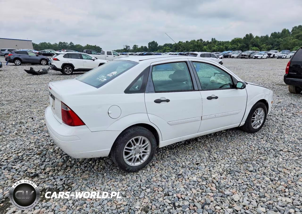 2007 Ford Focus Zx4 VIN:1FAFP34N77W214610 - 3