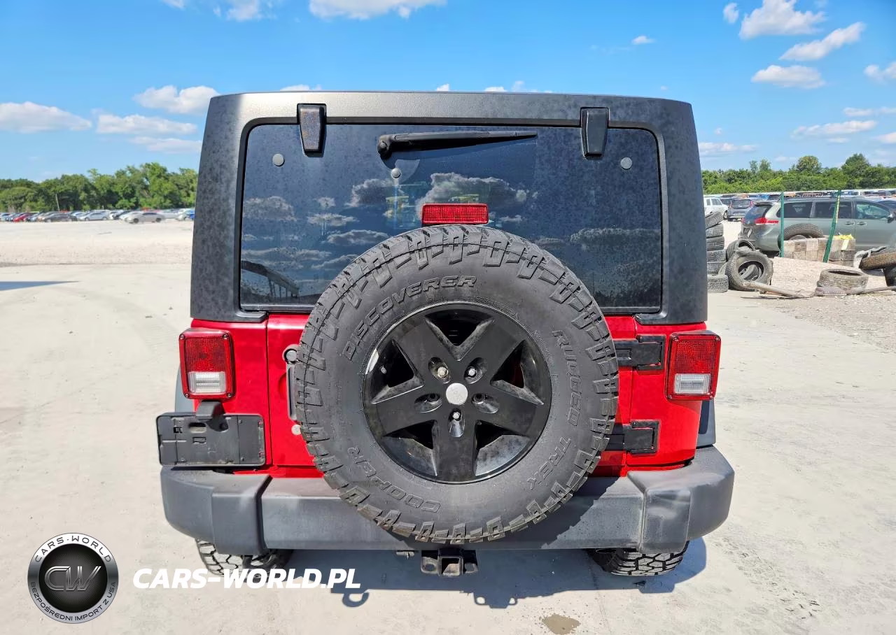 2018 Jeep Wrangler Unlimited Sport VIN:1C4BJWDG6JL807400 - 6
