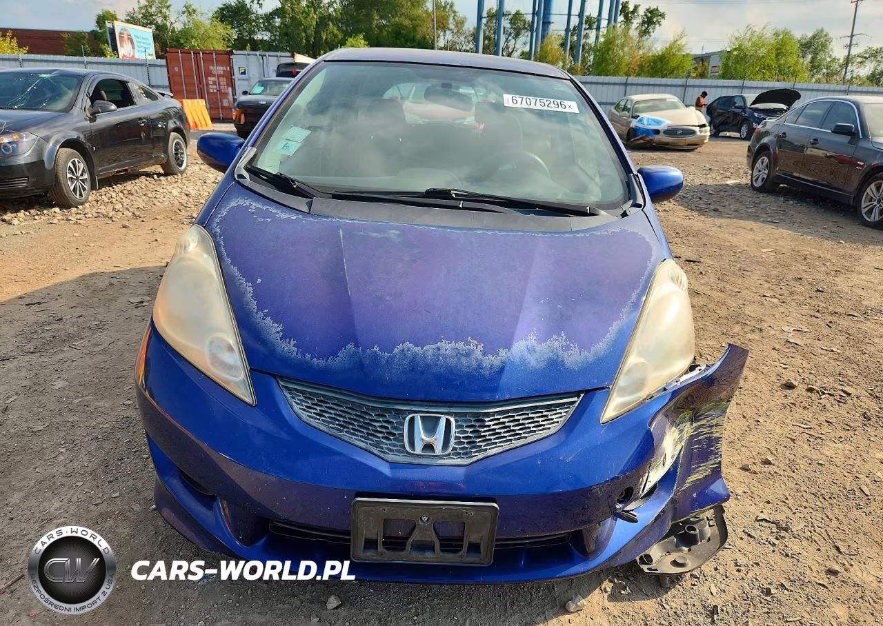 2009 Honda Fit Sport VIN:JHMGE884X9S007737 - 5