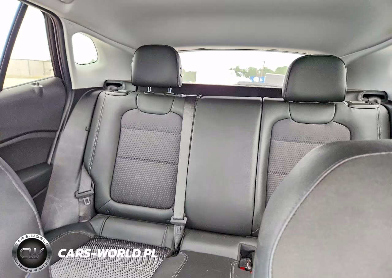 2025 Chevrolet Trax 1Lt VIN:KL77LHEP2SC307551 - 10