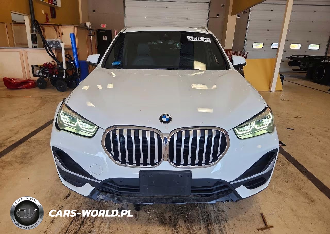 2022 BMW X1 xDrive28I VIN:WBXJG9C09N5U73618 - 5